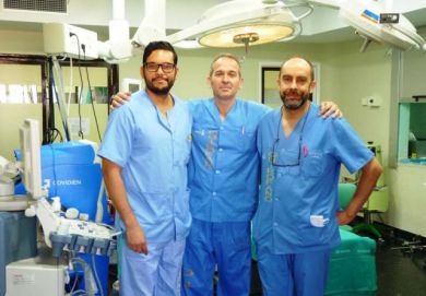 El Hospital de Puertollano realiza con éxito la primera intervención para extirpar un tumor renal por vía laparoscópica